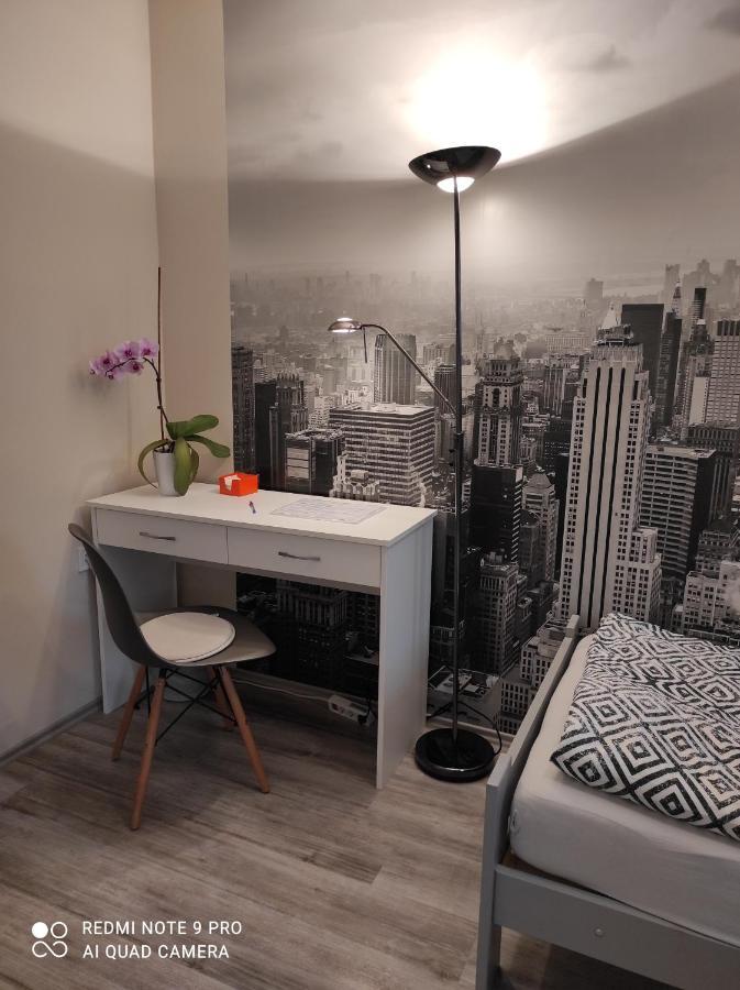 Baross Apartman Kaposvár Exterior foto